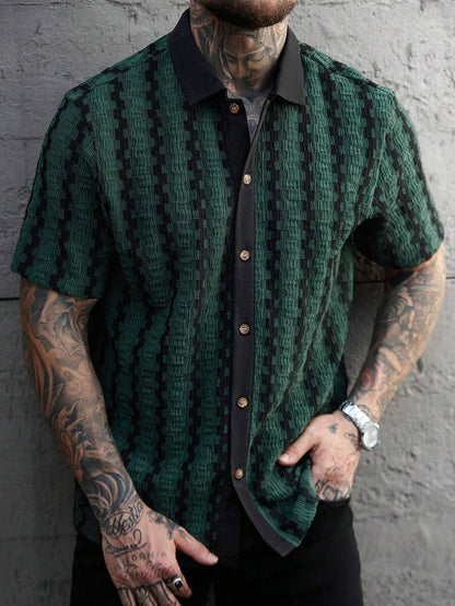 Men's Checkered Knit Short Sleeve Shirt